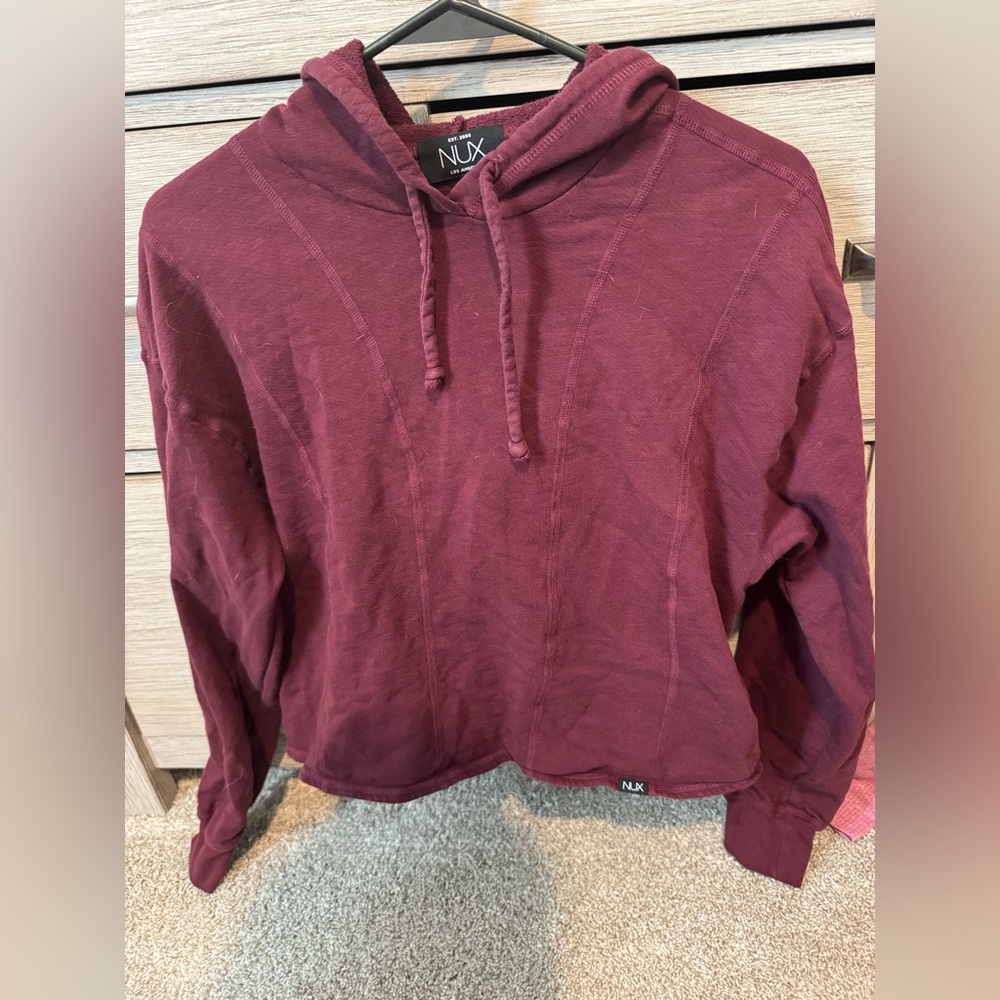 Nux Cropped Hoodie